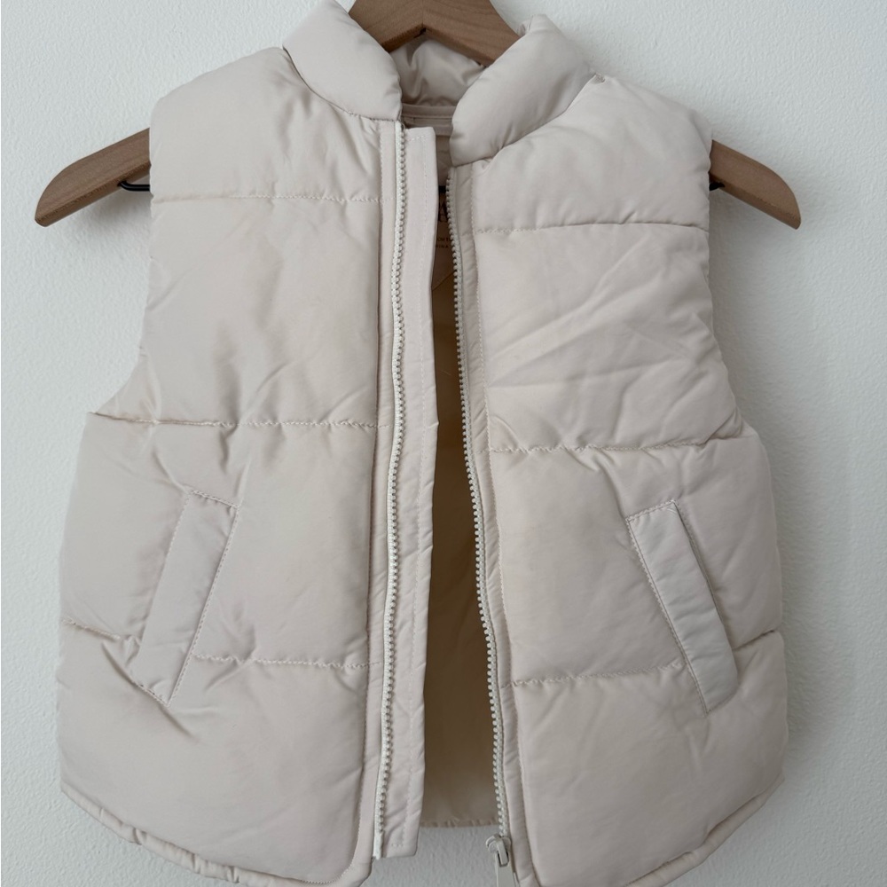 Zara Off-White Puffer Vest